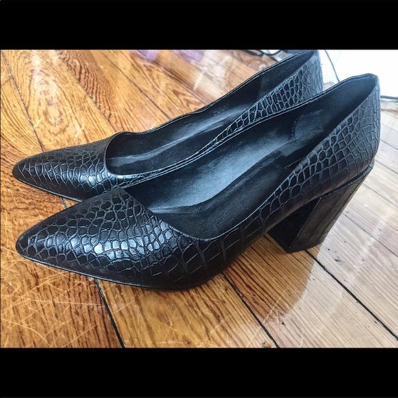 Topshop Shoes - TopShop block heel shoes